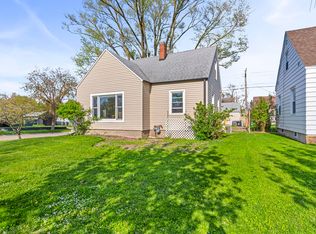 2601 Willa Dr, Saint Joseph, MI