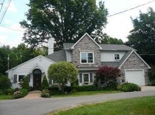 79 Indiana Rd, Vermilion, OH 44089