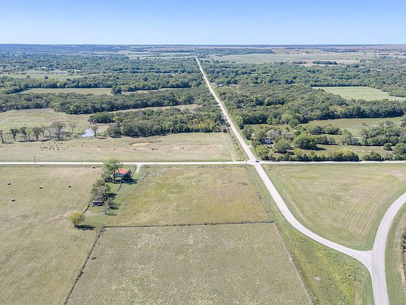 3rd image of 25080 Turkey Pen Hollow Rd