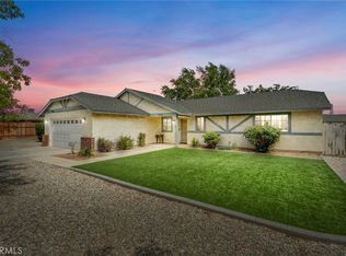 14285 Kiowa Rd, Apple Valley, CA 92307