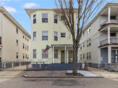 28 Osborn St, Providence, RI, 02908