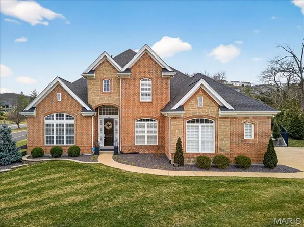 500 Overlook Terrace Ct, Eureka, MO 63025