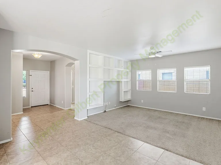 35734 N Zachary Rd — Photo 5