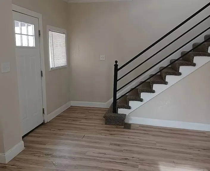 4523 Tracy Ave — Photo 2