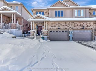 451 Avens St, Waterloo, ON N2V0B6