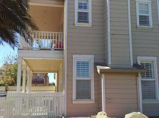 206 Oak Ave, Greenfield, CA 93927