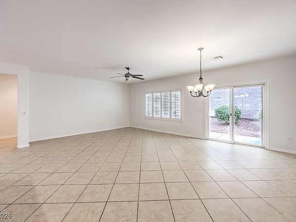 4th image of 2221 Suffron Hills Ct