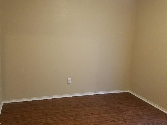 3rd image of 1807 Northridge Dr