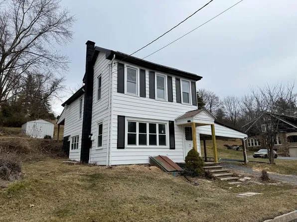 253 Standing Stone Ave, Huntingdon, PA 16652