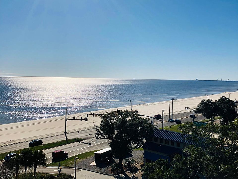 1st image of 2668 Beach Blvd