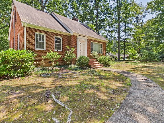 3rd image of 2253 Brookwood Rd