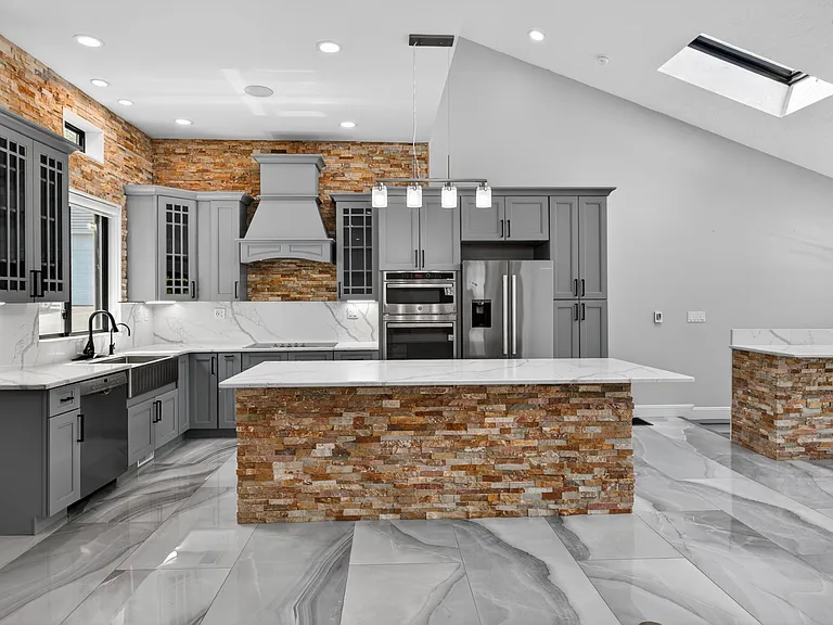 23 Cove Rd — Photo 13