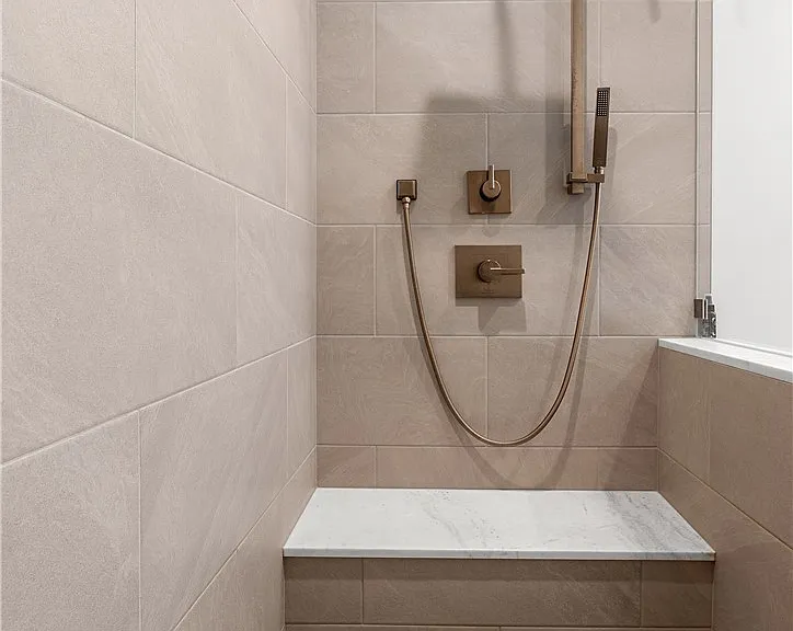 24701 Nympha Dr — Photo 48
