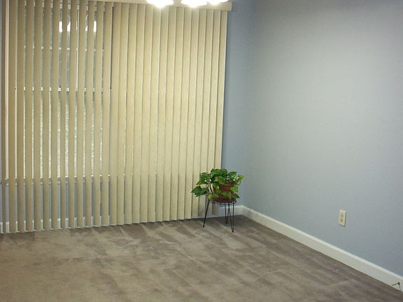 4th image of 2110 McKelvey Dr