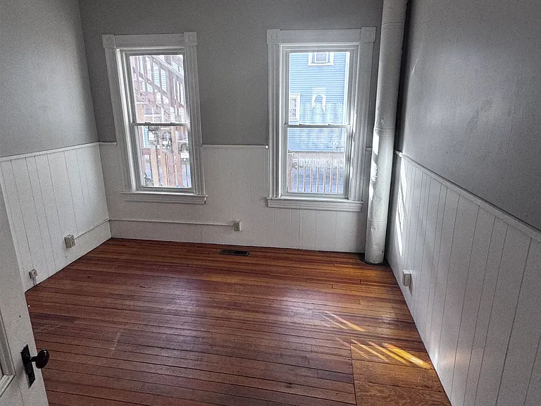 220 Broad St #1 — Photo 9