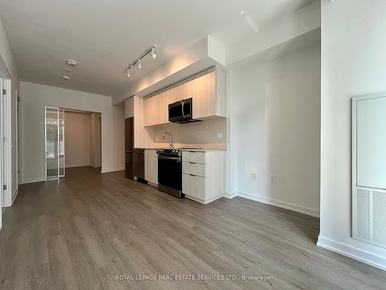 50 Power St #920 — Photo 3