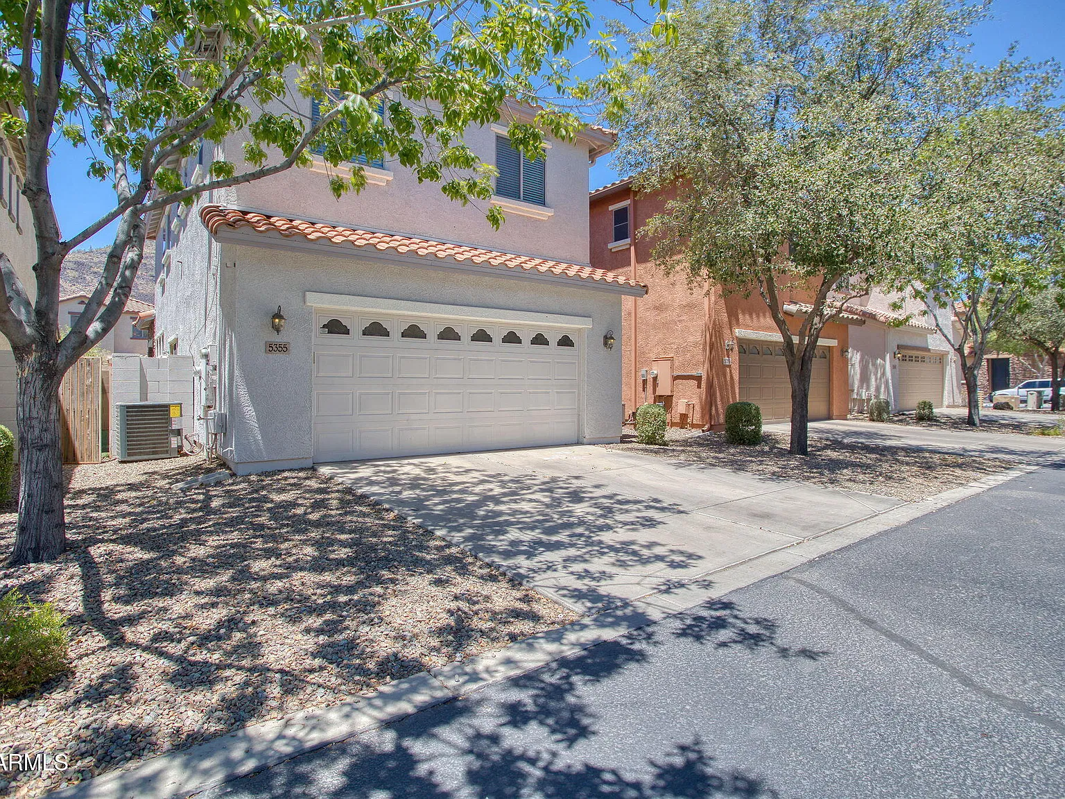 3 bed, 2.5 bath, 1493 sqft, $2,150 — Photo 3