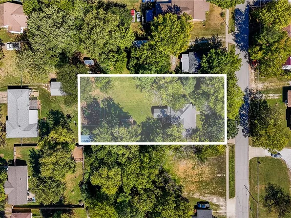 113 N West Ave, Lincoln, AR 72744