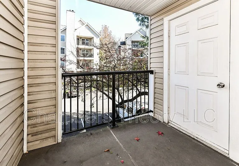 3312 Wyndham Cir #208 — Photo 20