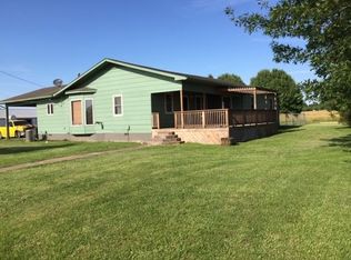 1202 W 146th Hwy, Walnut, KS 66780