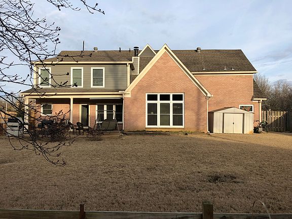 3rd image of 1833 Dogwood Hollow Dr