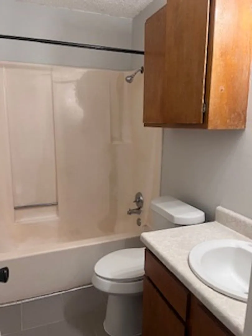 2 Bedroom Duplex on South Z in Fort Smith — Photo 4