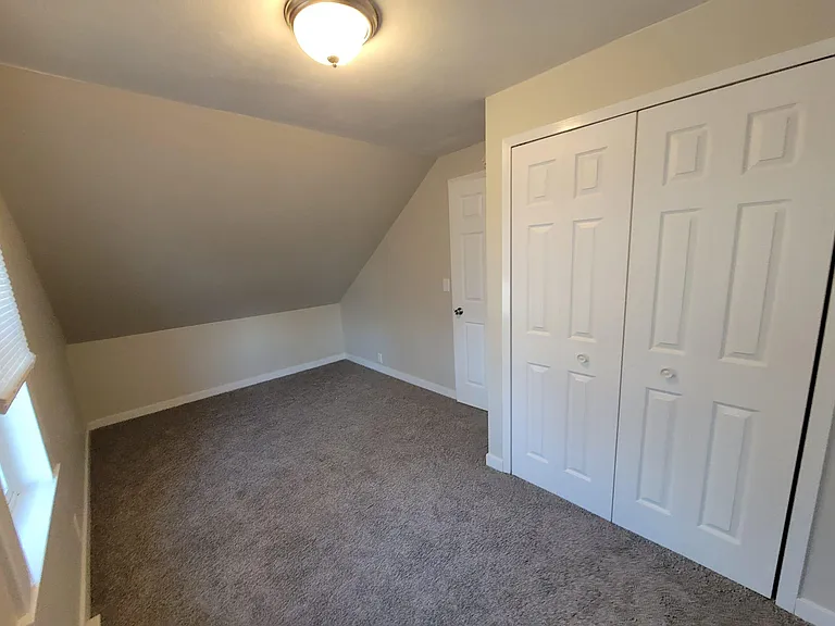 327 E Lincoln Ave #2 — Photo 8