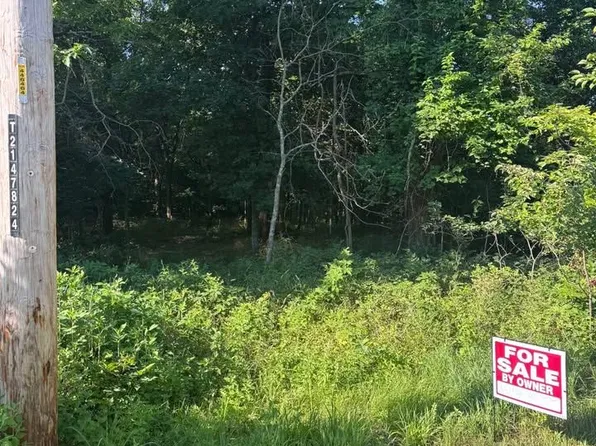 74 Maple Dr, Linn Valley, KS 66040