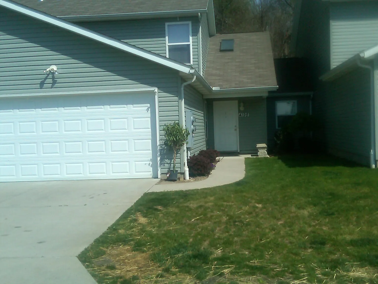3 bed, 1568 sqft, $2,100 — Photo 3
