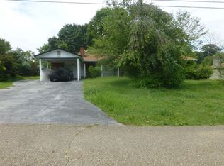 3105 Sandalwood Rd, Knoxville, TN 37921