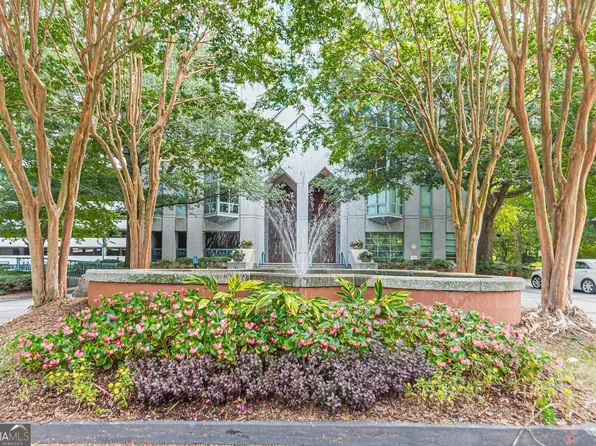 2870 Pharr Court South NW APT 608, Atlanta, GA 30305