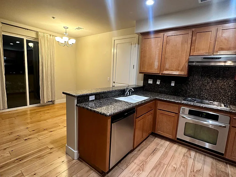 4490 Maybeck Ter — Photo 8