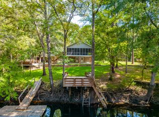 421 McKee Rd, Kingstree, SC 29556