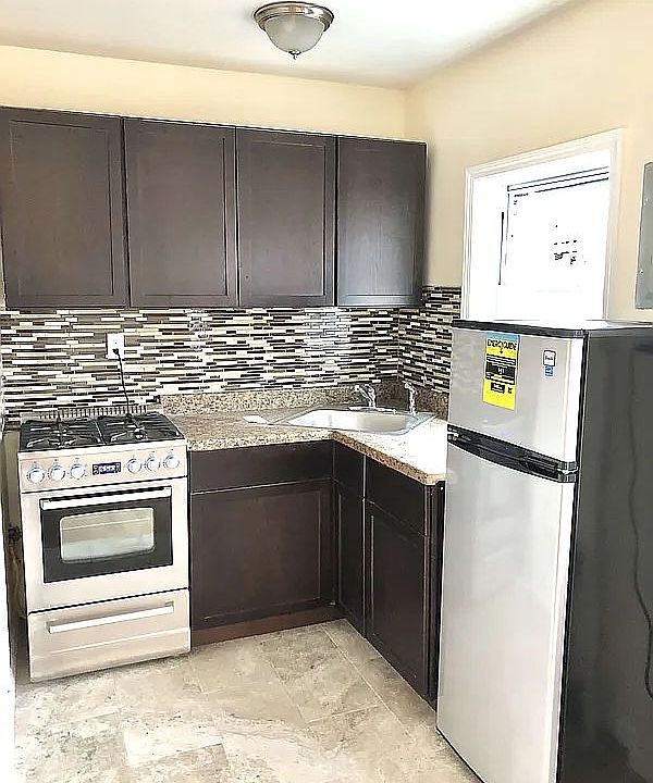 1st image of 3547 30th St Floor 2