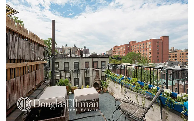 Rented by Douglas Elliman | media 4