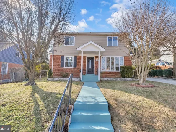 2107 Van Buren St, Hyattsville, MD 20782