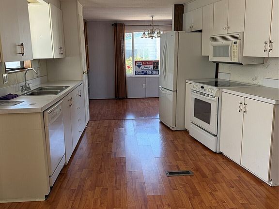 3rd image of 1415 84th Street SE #117