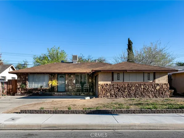 1017 W Avenue H8, Lancaster, CA 93534