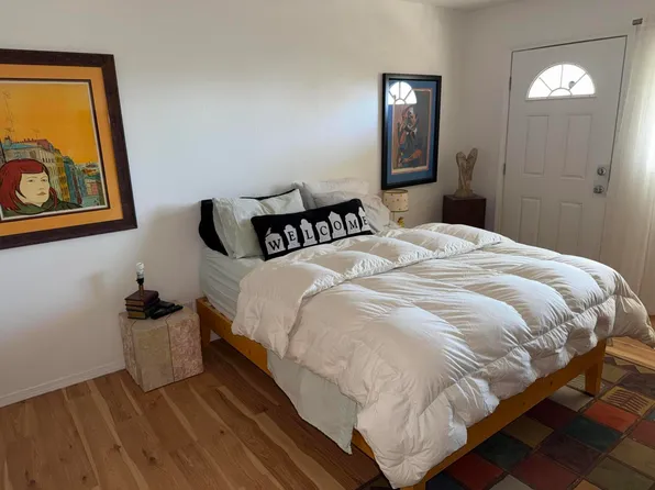 616 Carmel Rd, Rio Communities, NM 87002