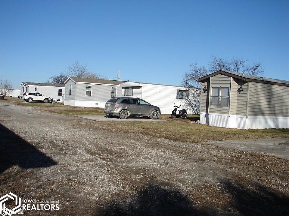 1st image of 507 E Railroad St