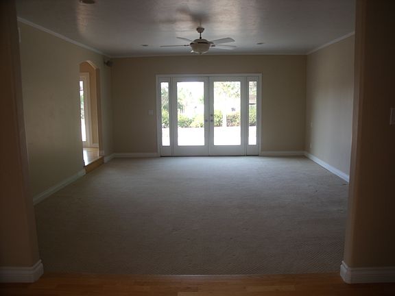 5th image of 1180-82 Crystal Ln
