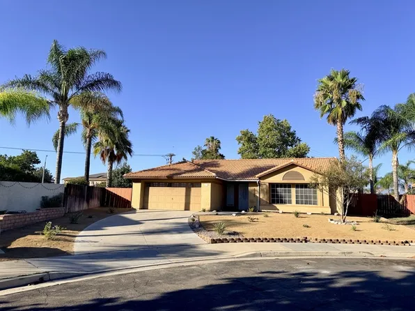 4238 Brookside Dr, Hemet, CA 92545