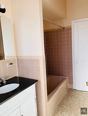 Rented by Highline Residential | media 10