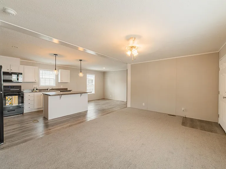 Kingswood Plaza MHC LLC - Rent to Own — Photo 4