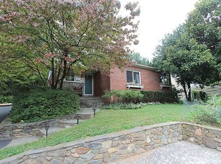 6011 Goldsboro Rd, Bethesda, MD 20817