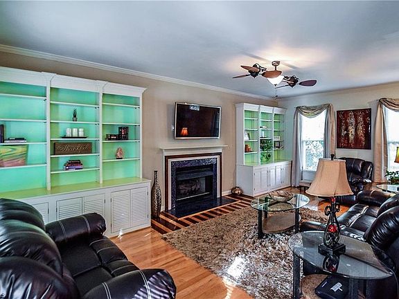 5th image of 1407 Wrenwood Ct