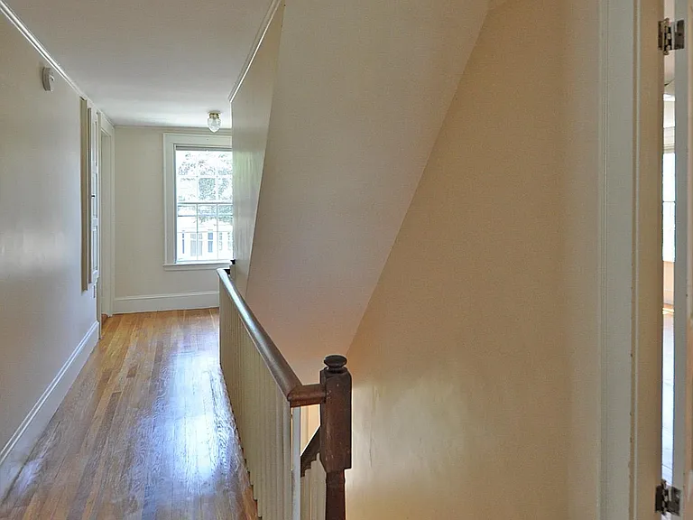Watson Rd — Photo 14