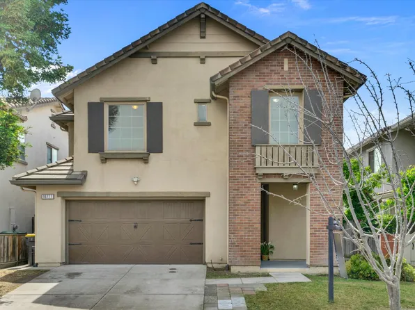 16777 English Country Trl, Lathrop, CA 95330
