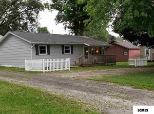 630 S Sheridan St, Lincoln, IL 62656