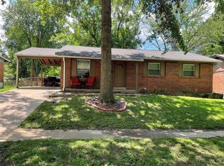 2335 Stoney End Ct, Florissant, MO